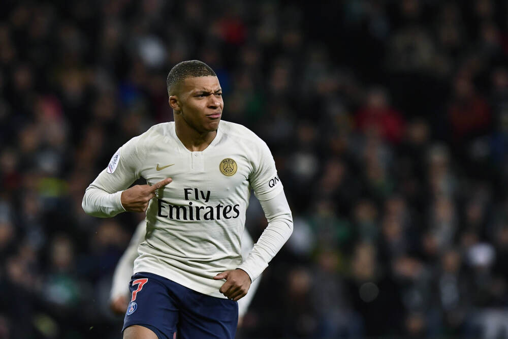 有色稀土板块为何突然大跌？三大原因解析及避坑操作指南